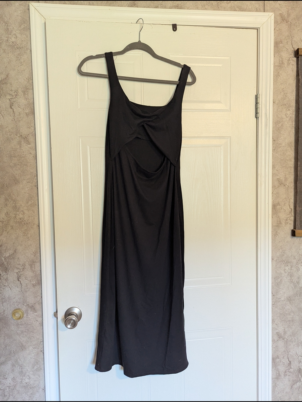 nine britton Black Midi Dress with Cutout